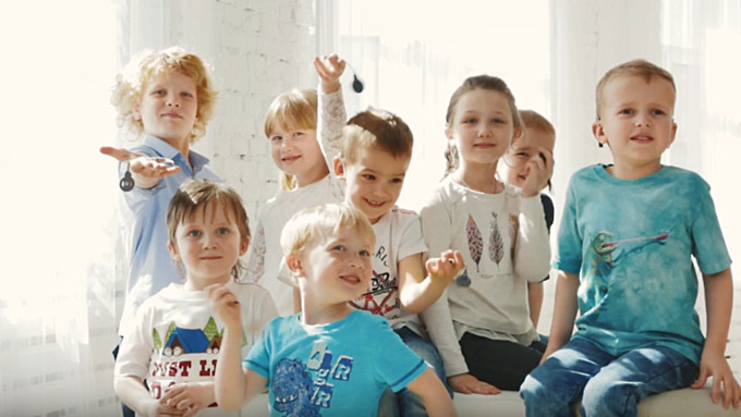 Tele2 и фонд "Навстречу переменам" выбрали лучшие социальные стартапы России

