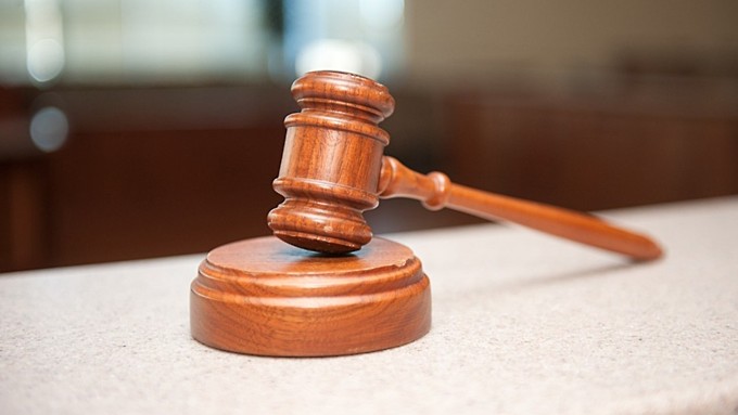 Суд изменил статью и назначил отцу бывшего депутата АКЗС условный срок