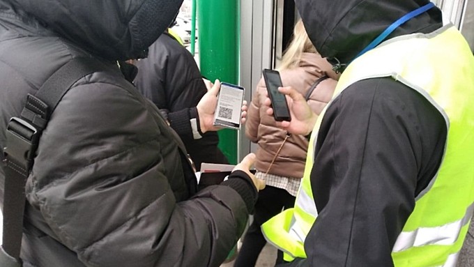Сертификат для перенёсших коронавирус будет действовать год