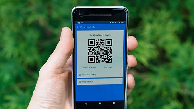 Алтайский край лидирует по числу вакансий контролёров QR-кодов в России