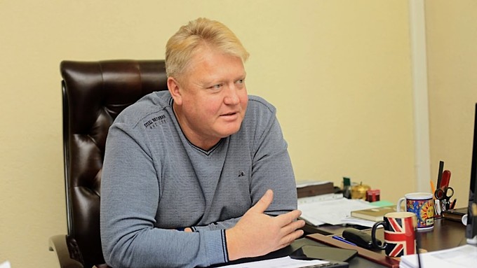 "Бензин – это как хлеб". Почему в Сибири дефицит топлива и когда ждать нового роста цен?