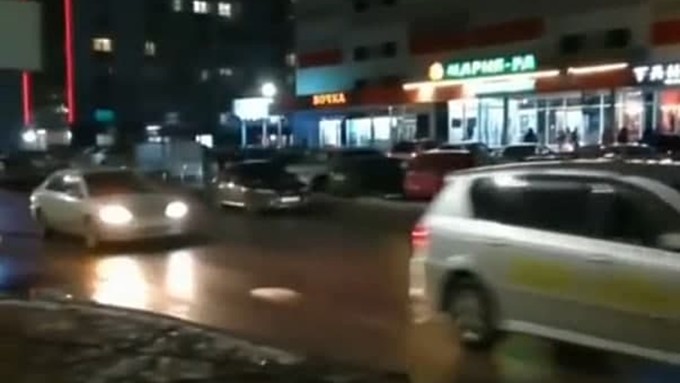 Барнаульцы пожаловались на отсутствие "пешеходника" на оживлённом перекрёстке