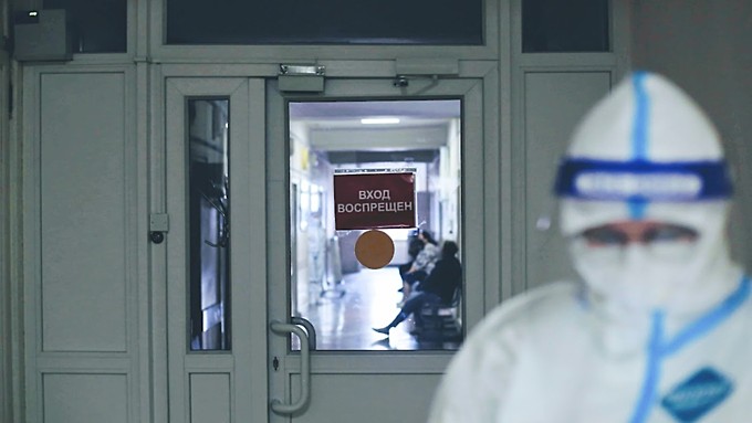 Анна Попова заявила, что срок действия ПЦР-теста сократят с 72 до 48 часов